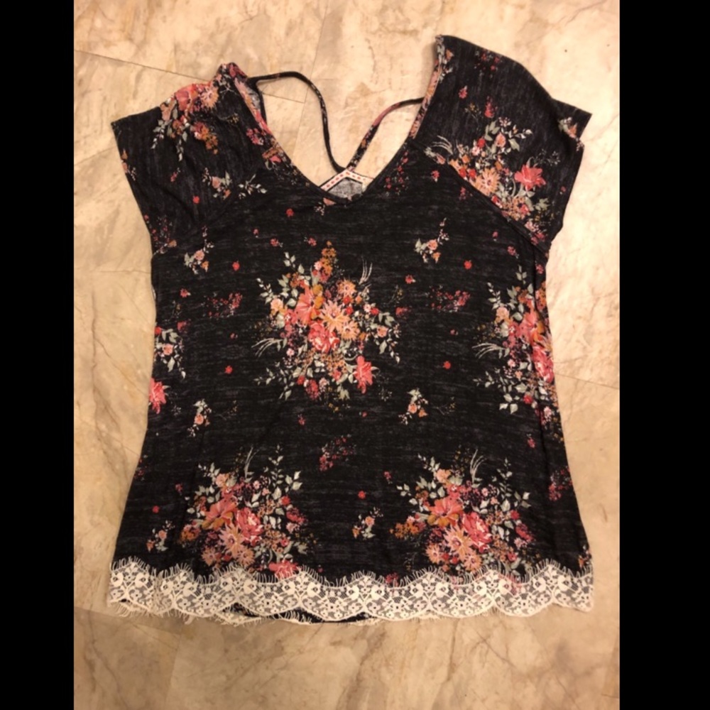 Floral shirt - Picture 2 of 2